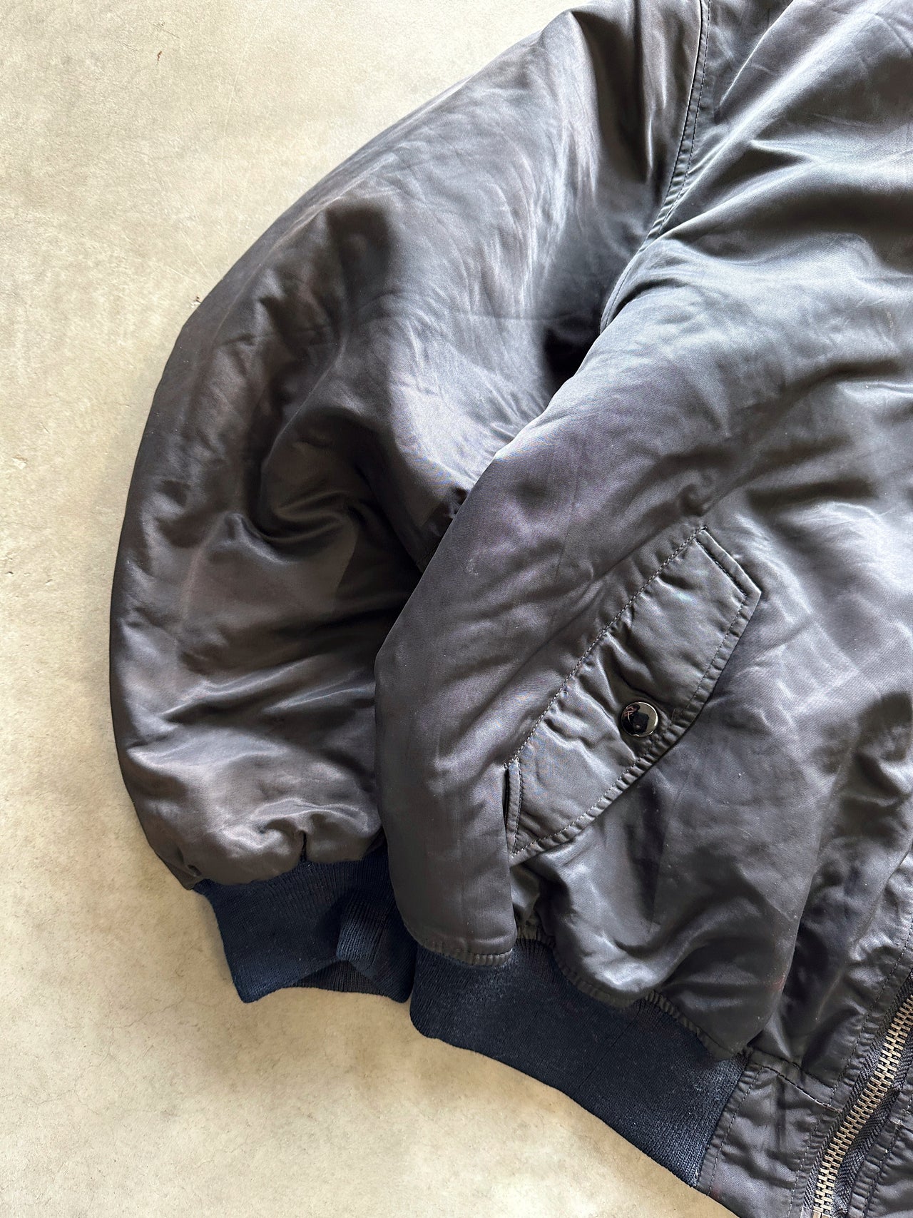 1990s MA1 bomber jacket (XL)