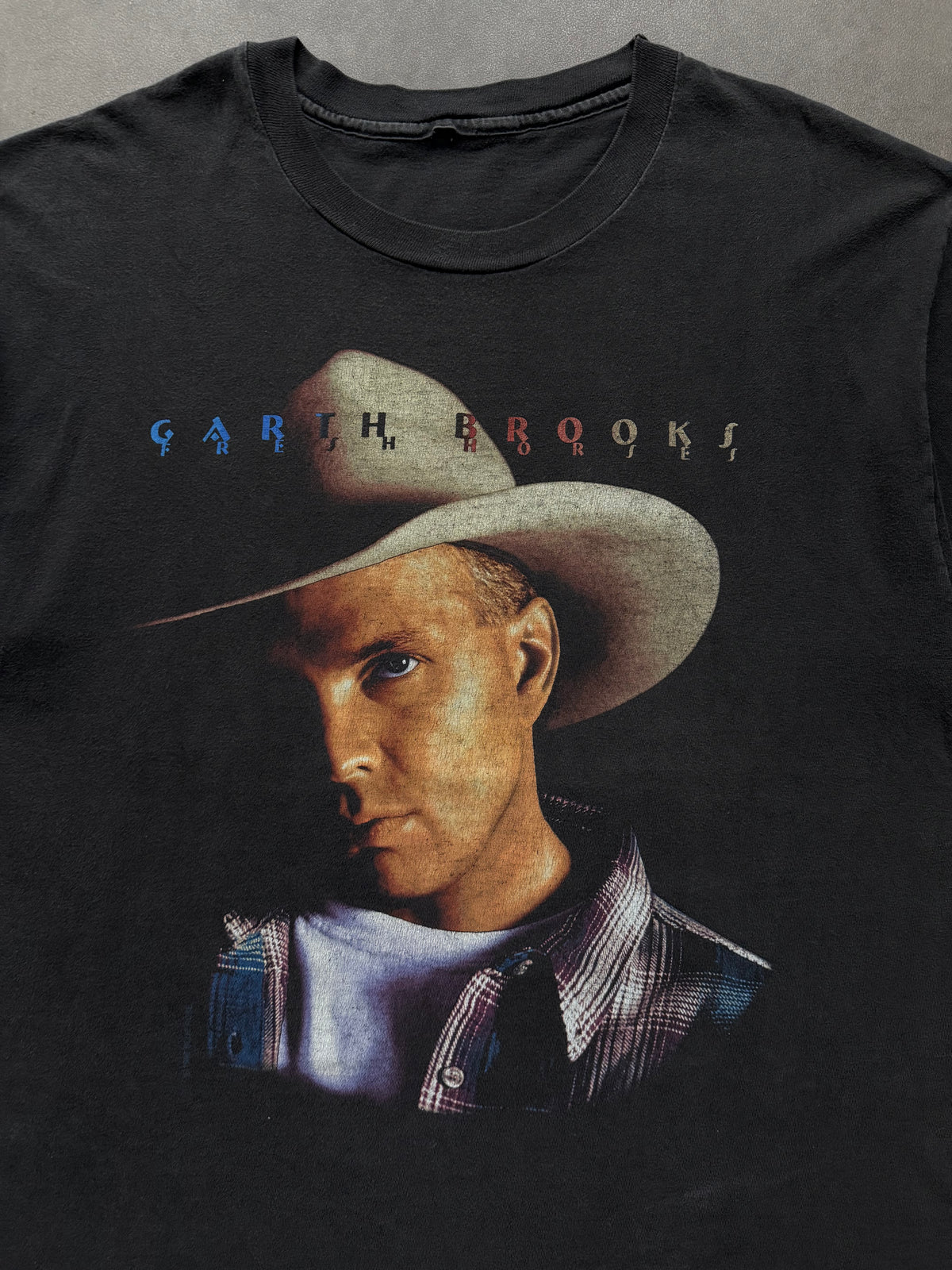 1990s Garth Brooks faded tee (XL)