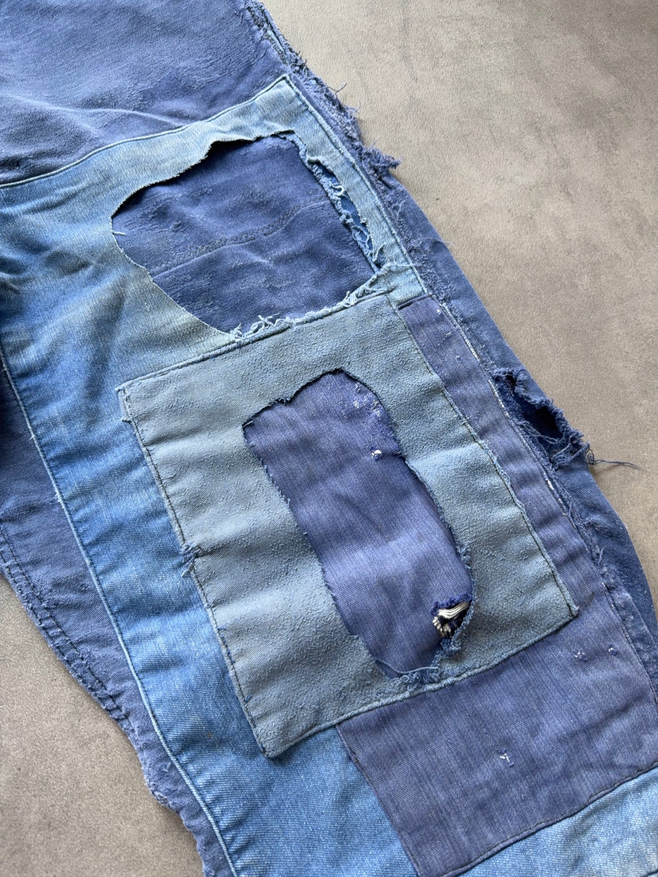 1970s faded French patched work pants (L)