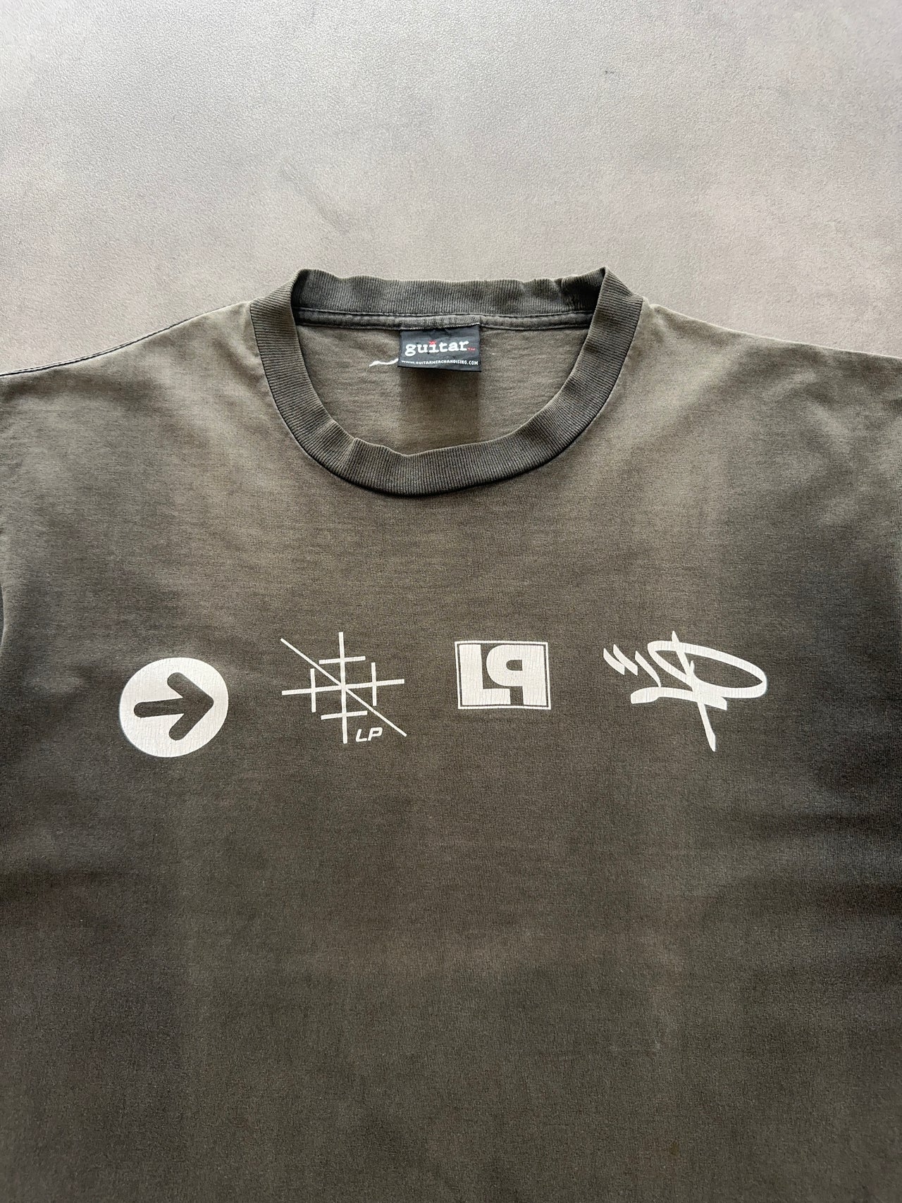 2000s Linkin Park Hybrid Theory faded tee (L)