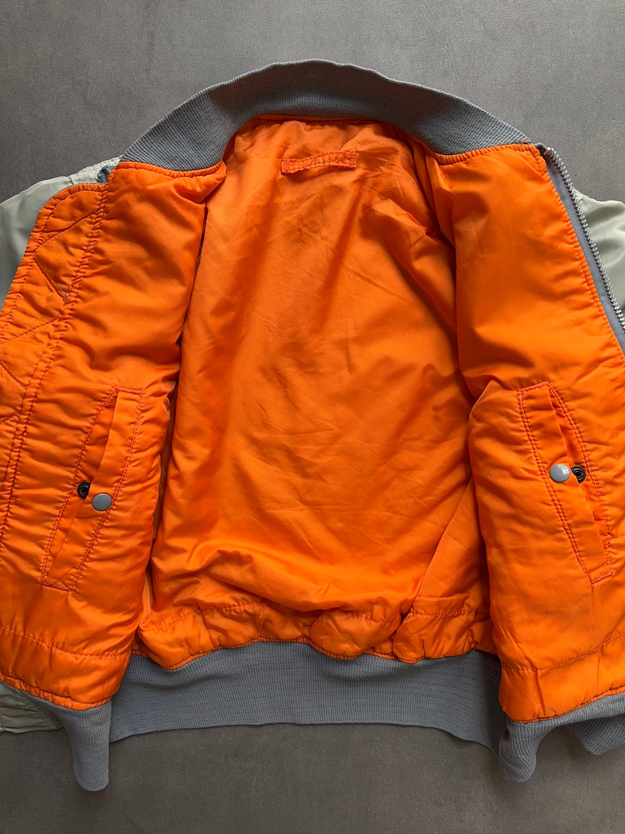 1990s Grey MA-1 reversible Bomber jacket (L)