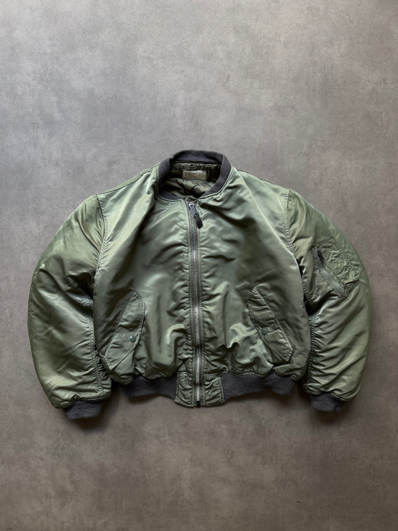 MA-1 bomber (L)