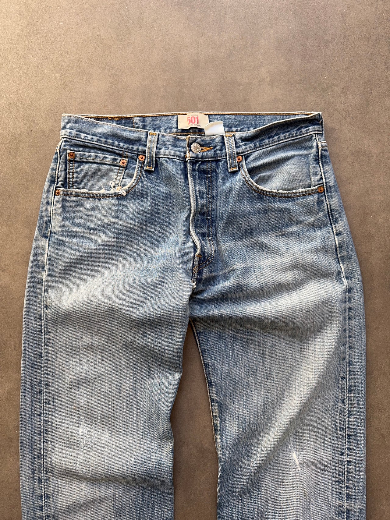2000s Levi’s 501 W33 L36