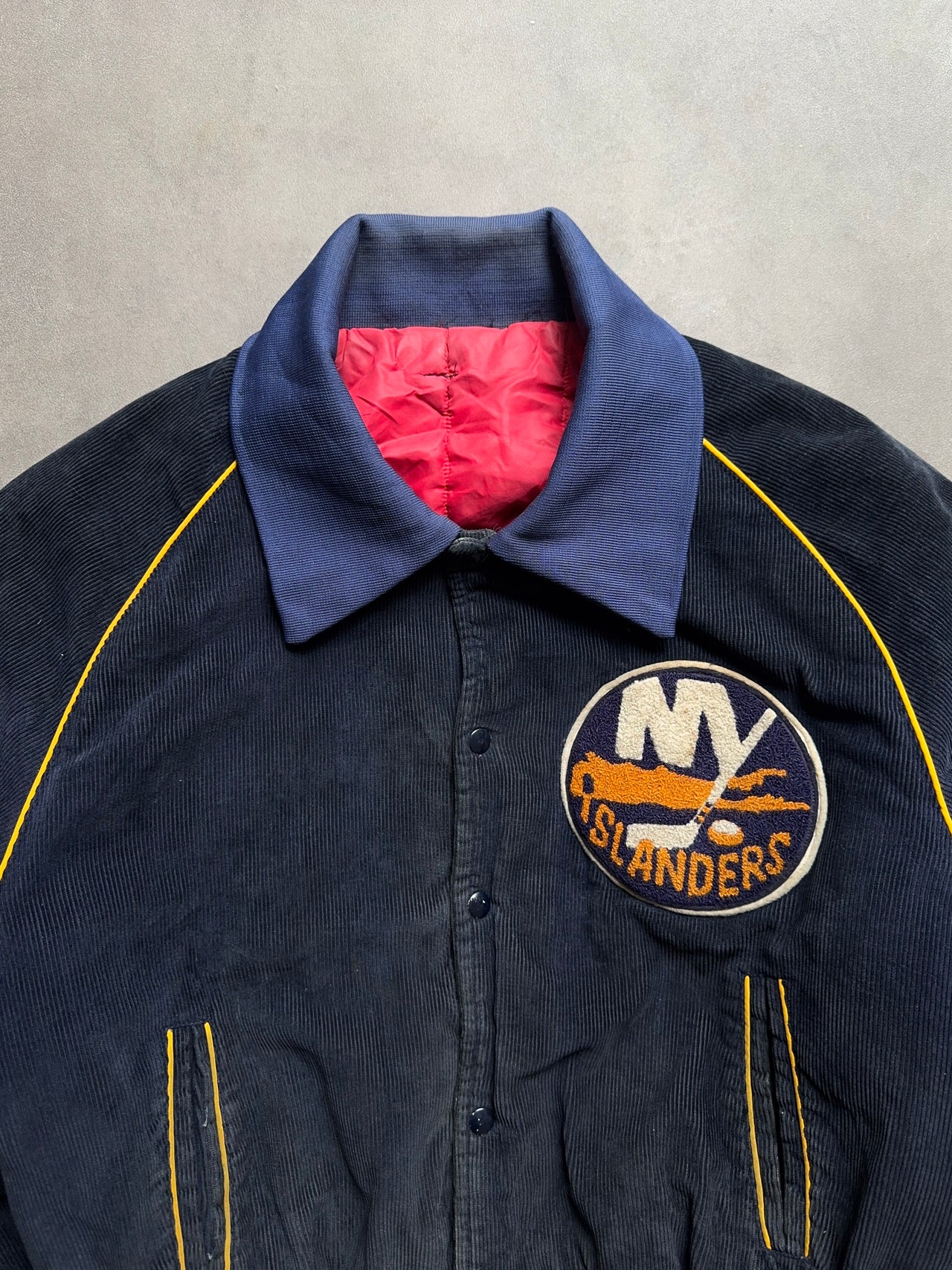 1980s Hockey Islanders corduroy bomber jacket (L)