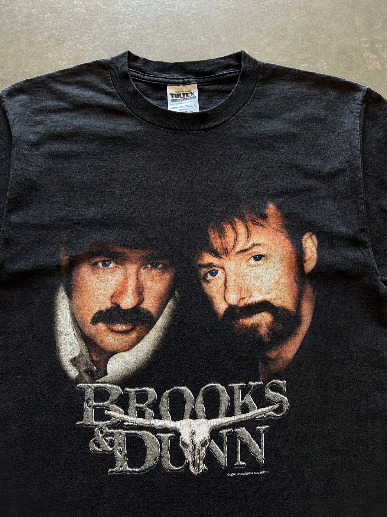 1990s Brooks Dunn tee (M)
