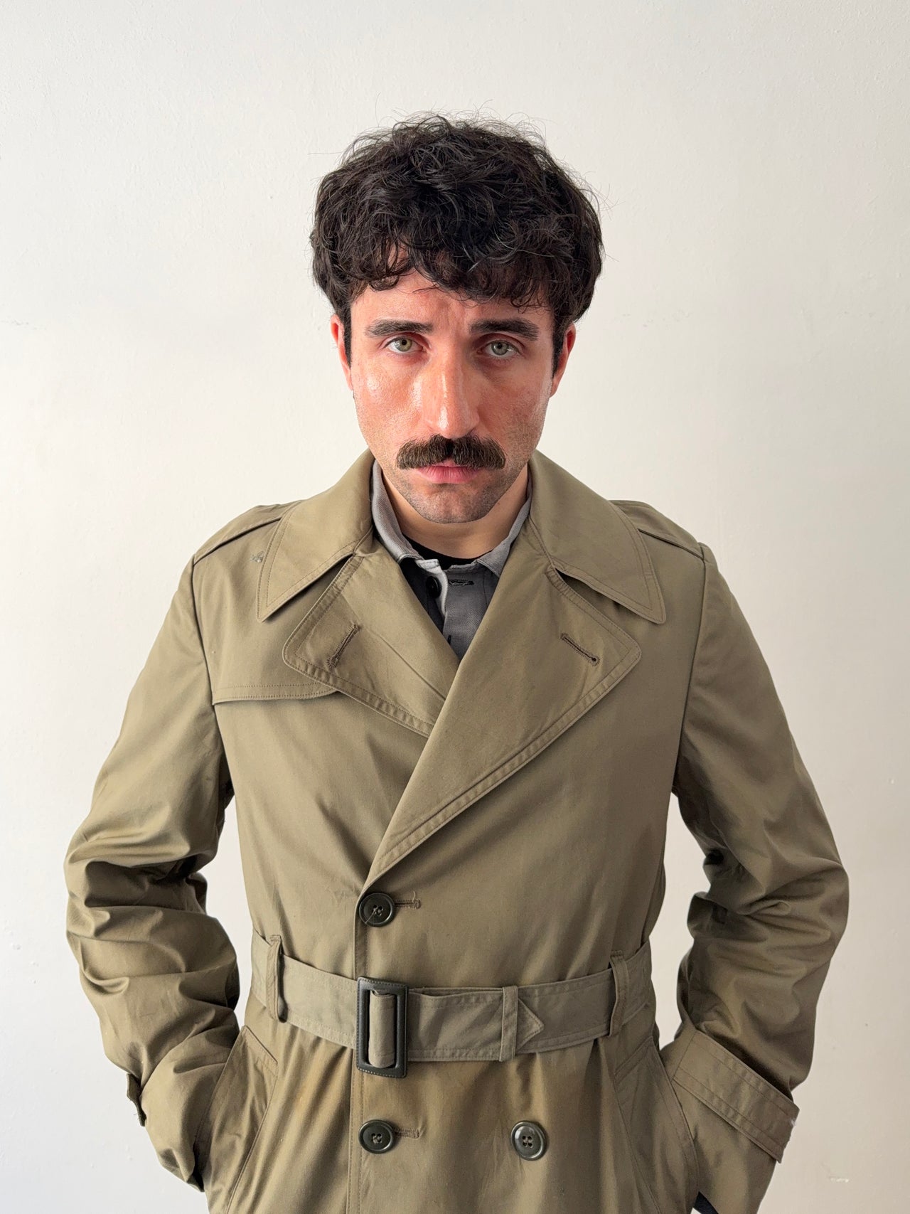 1960s/70s Us Army trench coat light grey