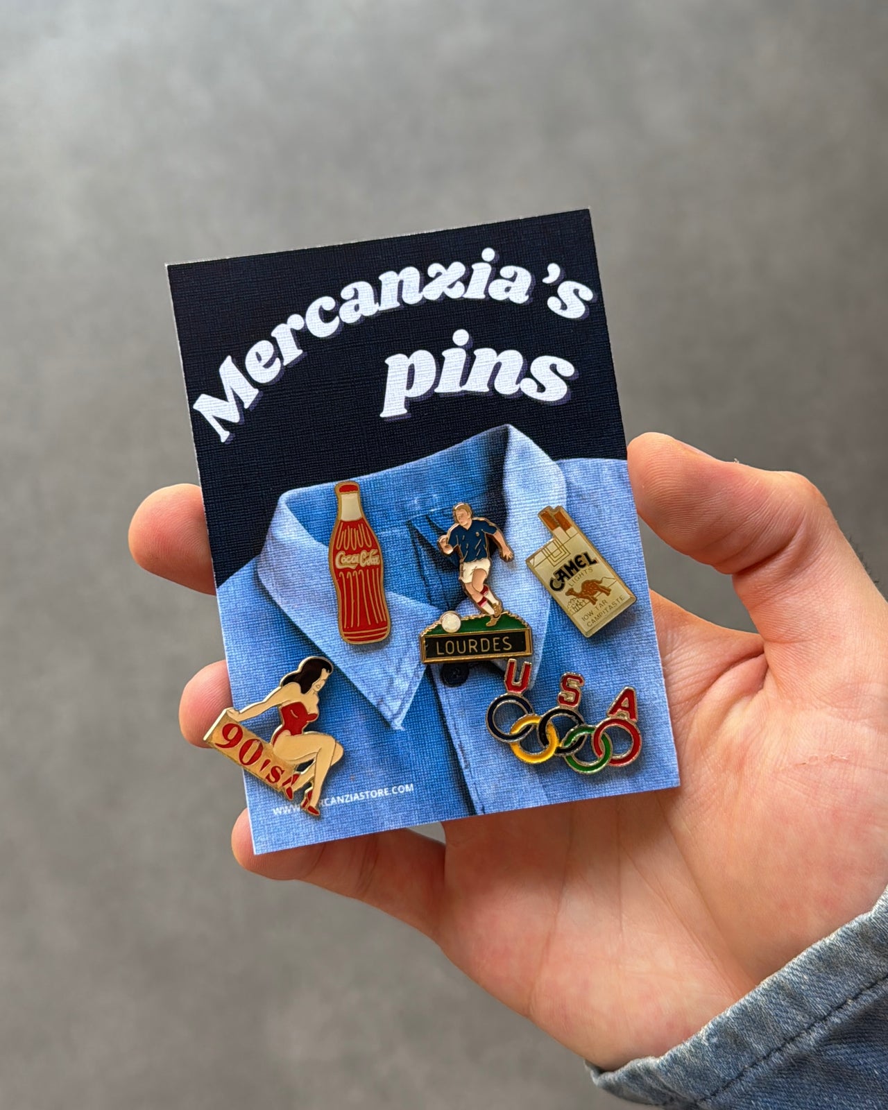 VINTAGE PINS