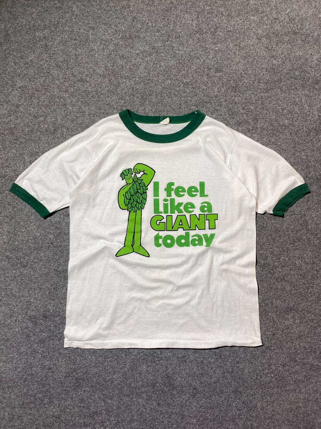 80s graphic tee (M)