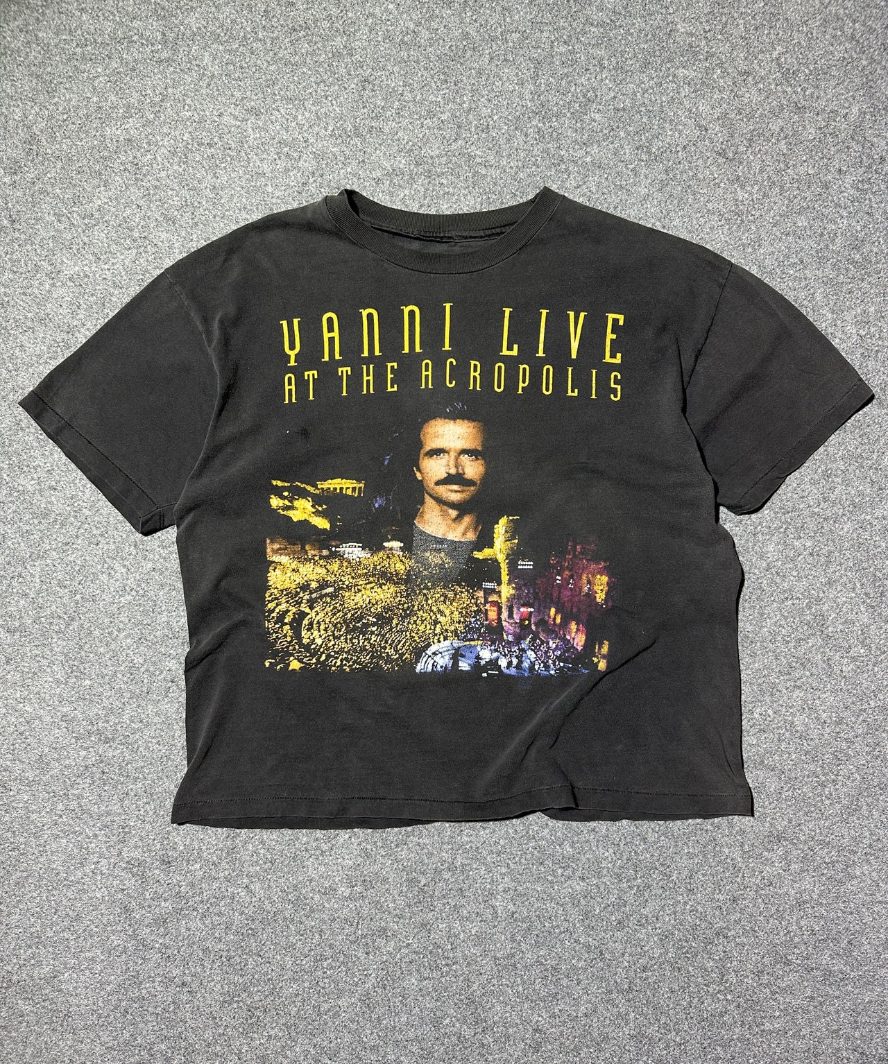 90 Yanni single stitch tee (M)