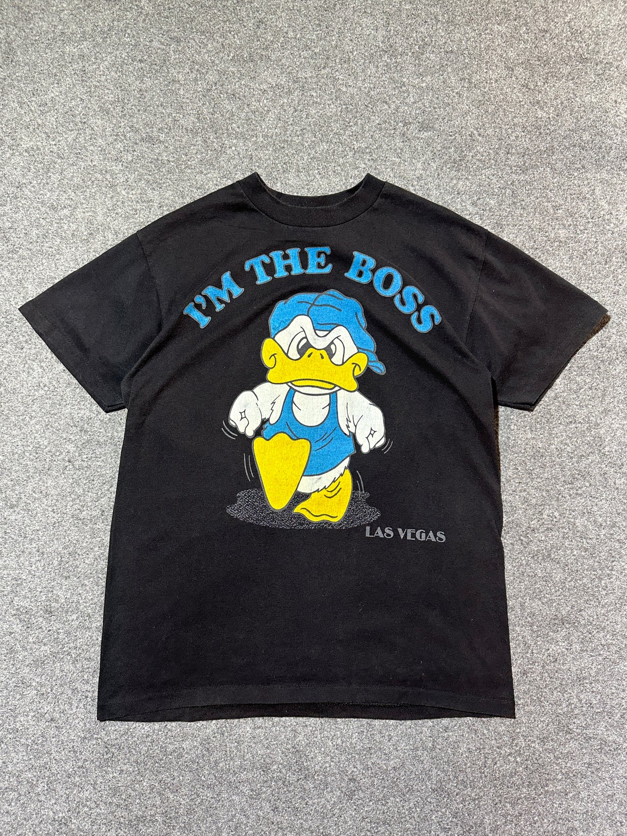 90s “I’m the boss” tee (M)