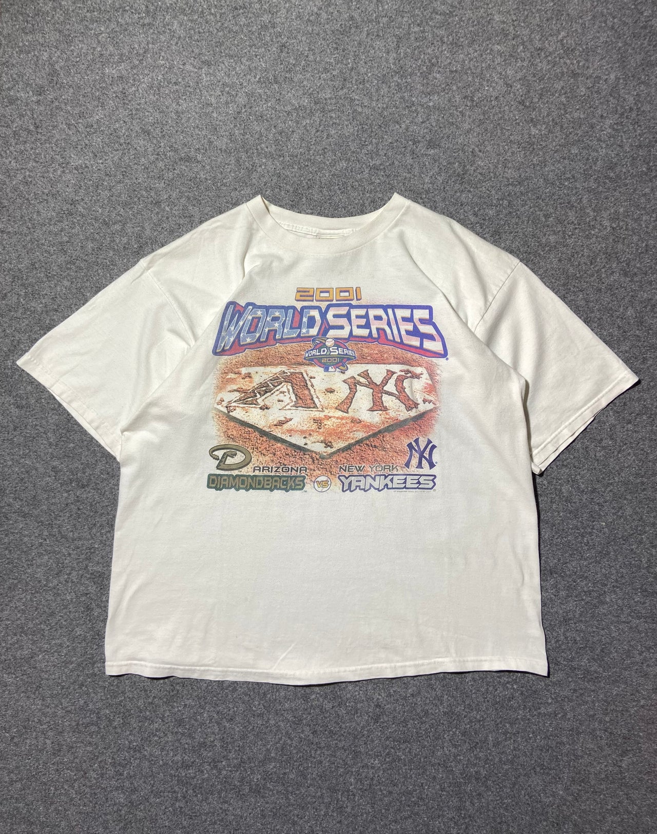 00s “World Series” graphic tee (XL)