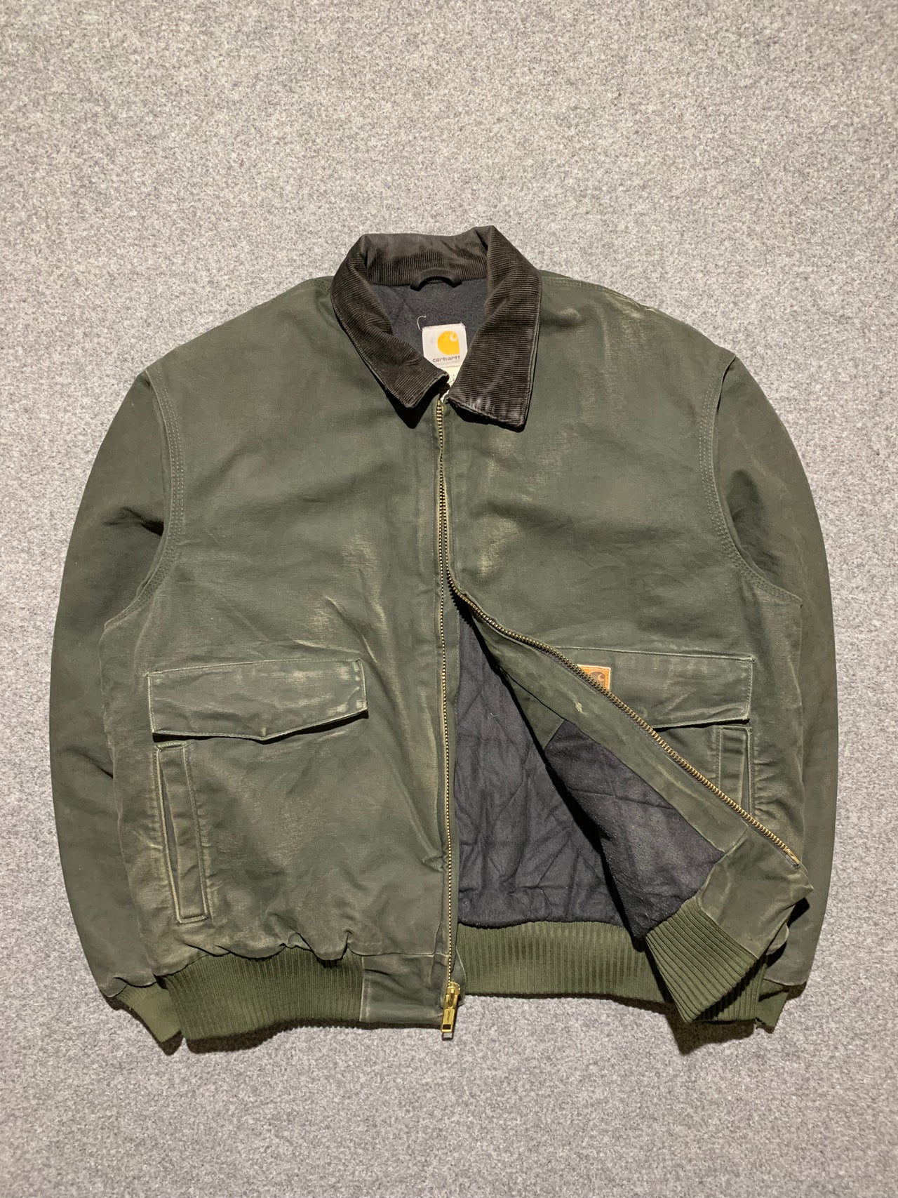 Carhartt J165 olive green Jacket Made in USA ( L )
